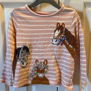 Mini Boden horse appliqué long sleeve shirt